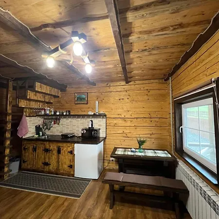 файна хата 3 Holiday home *